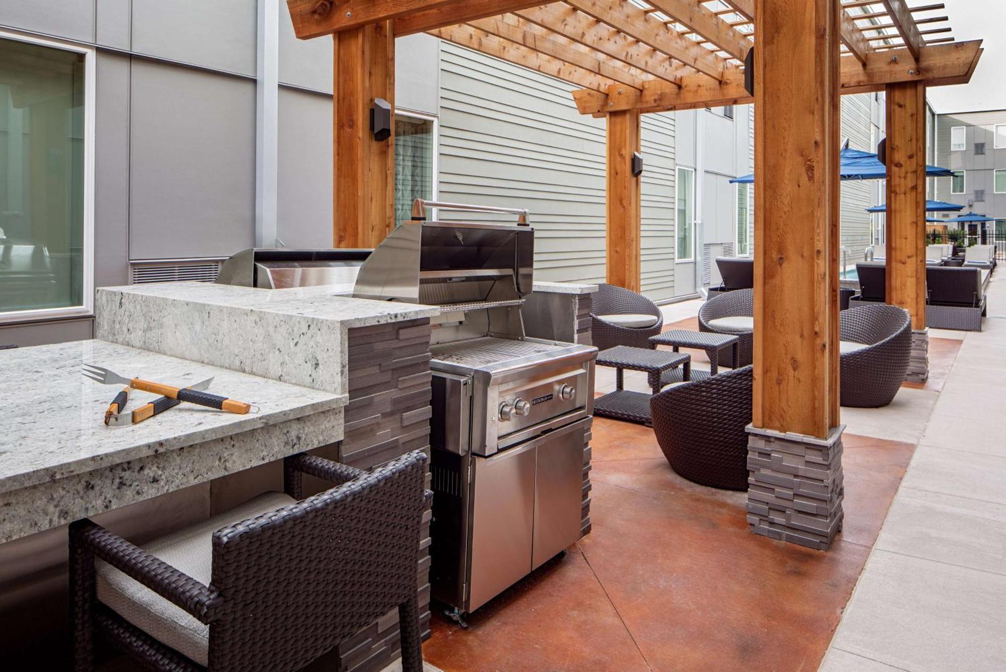 Homewood Suites By Hilton New Orleans French Quarter Exterior photo